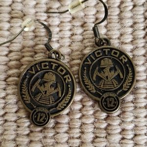 Hunger Games Victor Earrings